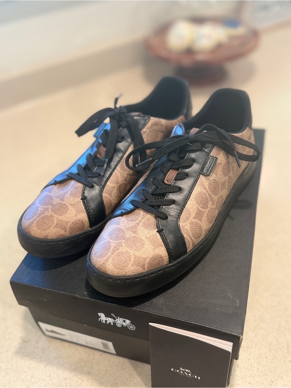 Men’s Coach Monogram Canvas Low-Top Sneakers size 11D